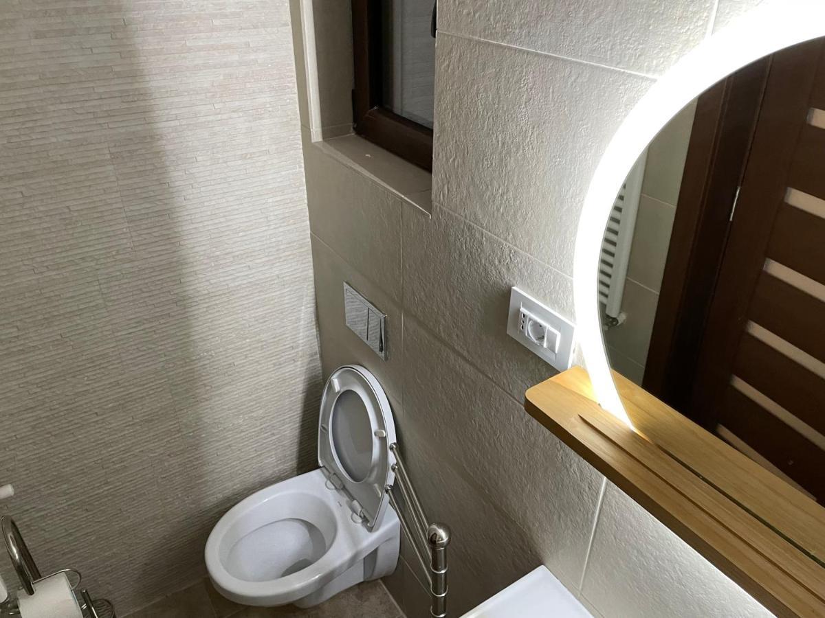 Apartament 2 Camere La Casa - Bucuresti Dış mekan fotoğraf